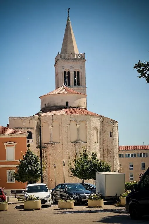 Apartments Piero Zadar