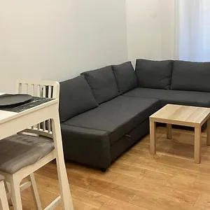 https://studio-neuf-climatise-avec-terrasse.fr-provencehotel.com