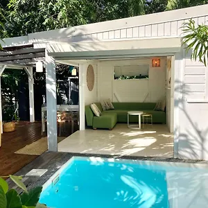 https://17-les-palmes.comcaribbean.com